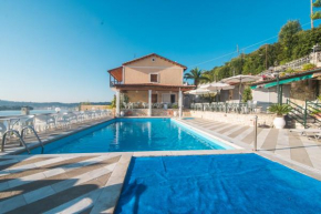 Kommeno Bay Apartments